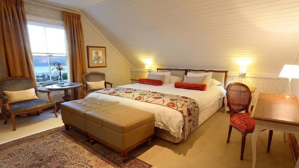 Falcons View Manor Knysna Room photo