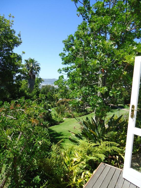 Falcons View Manor Knysna Room photo