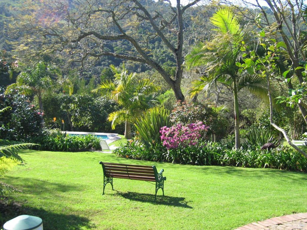 Falcons View Manor Knysna Room photo